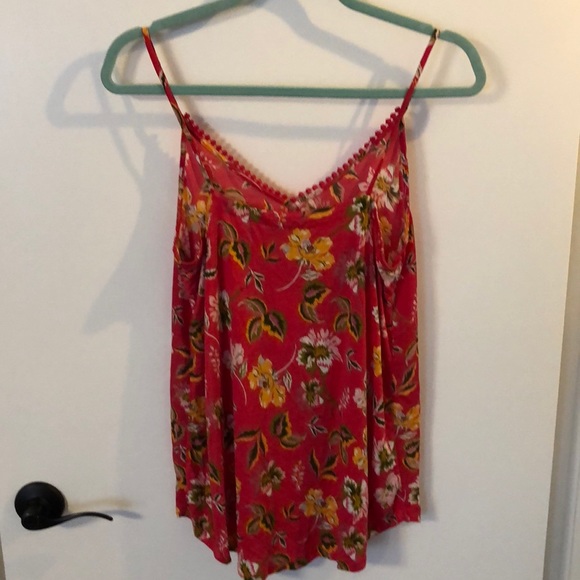 NWT LOFT Floral Camisole - Picture 2 of 4